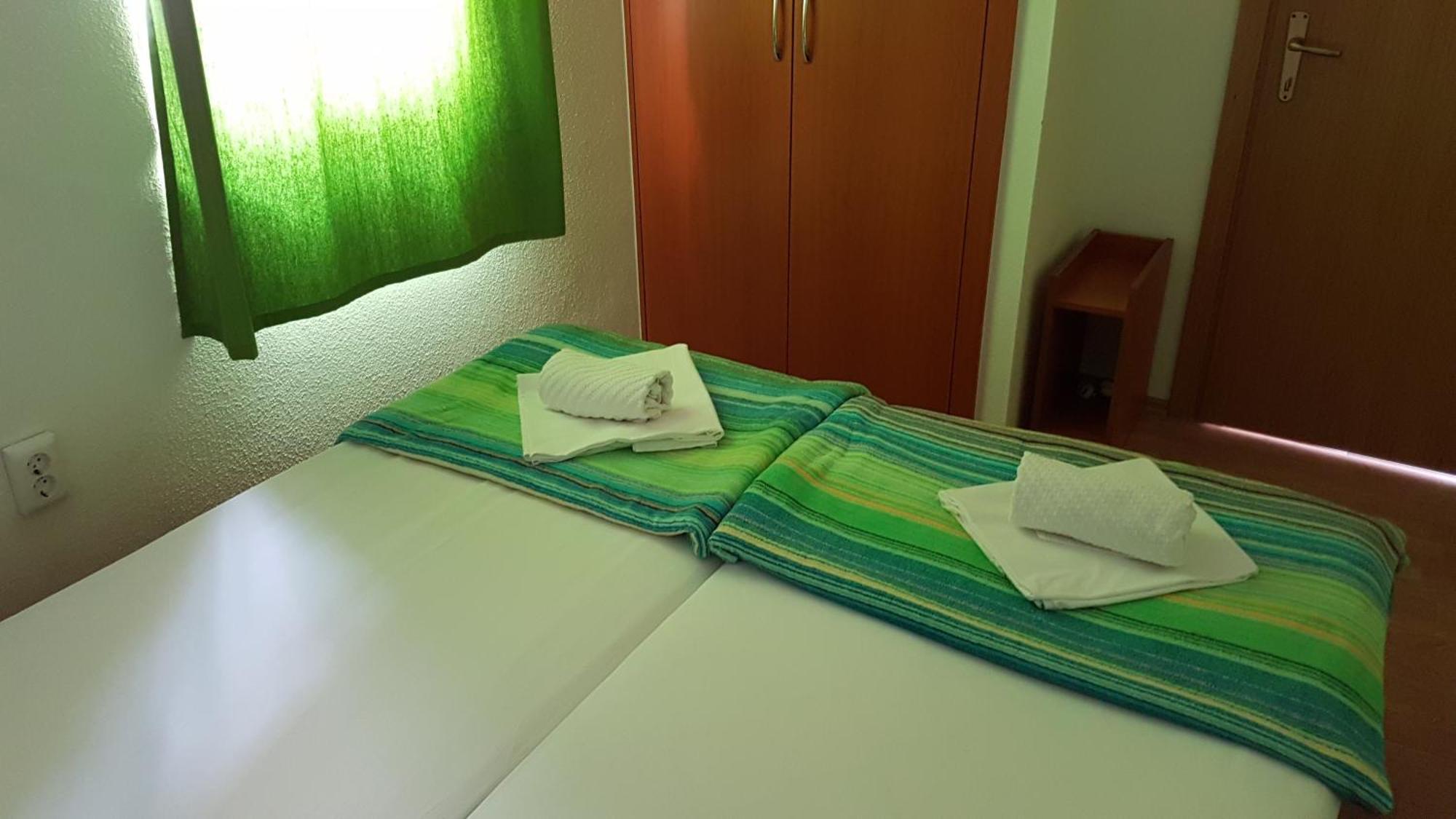 Apartments Mirjana Kustići Εξωτερικό φωτογραφία