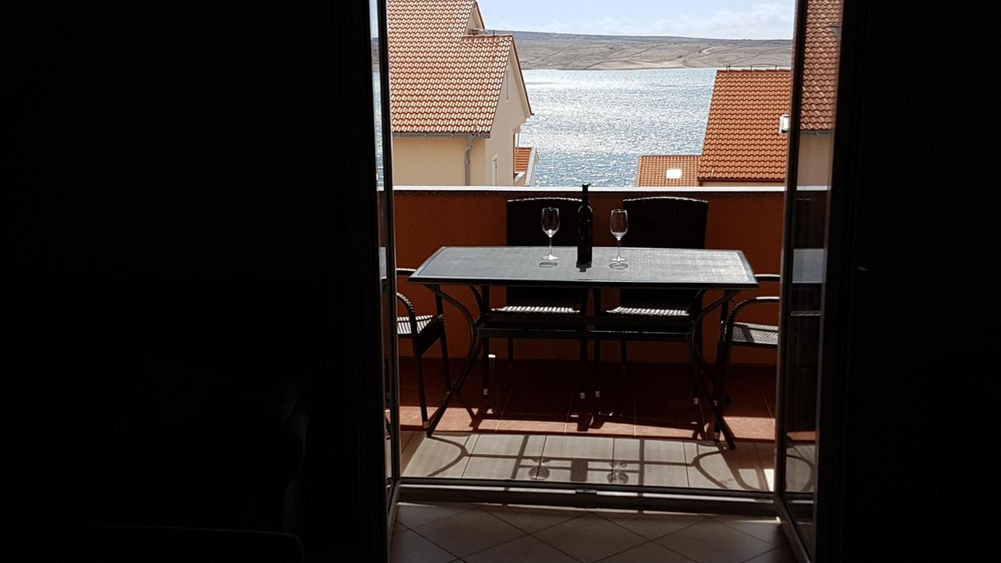 Apartments Mirjana Kustići Εξωτερικό φωτογραφία